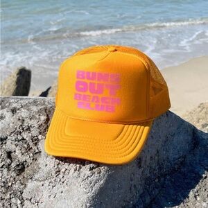 L*Space Buns Out Beach Club Trucker hat NWT